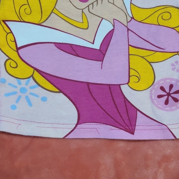 Bundle Of Girls Matching Pajama Sets. - Picture 3 of 15